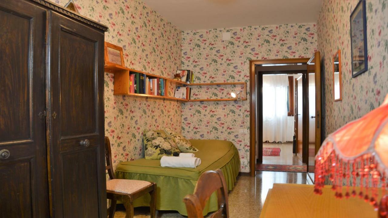 Ca Lezze Bell'appartamento Nel Cuore Di Apartamento *